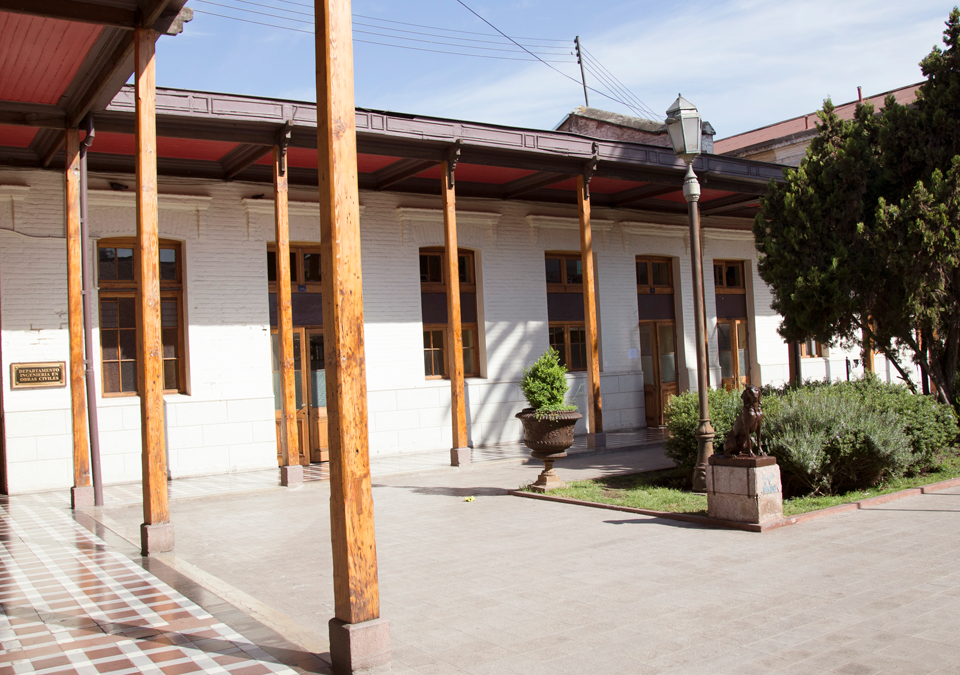 Departamento efectuó jornadas chilenas de Ingeniería e Innovación