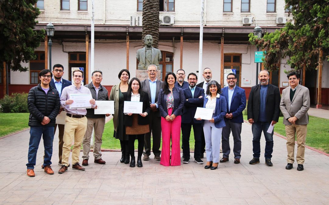 Departamento de Ingeniería en Obras Civiles celebra ceremonia de cierre de la versión 2024 del Diplomado en Infraestructura Aeroportuaria