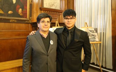 Facultad de Ingeniería distingue a estudiante por su alto rendimiento en matemáticas