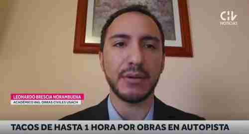 Tacos de hasta 1 hora por obras en autopista