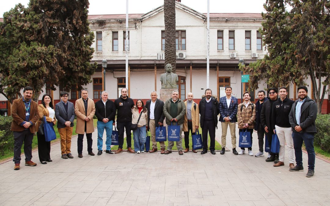 Con una mirada positiva se llevó a cabo la primera versión del Desayuno de Egresados Emprendedores