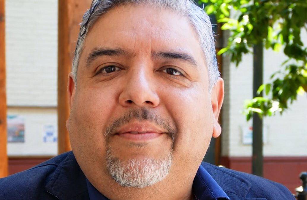 Fernando Ibáñez, ingeniero civil en Obras Civiles para Radio Usach