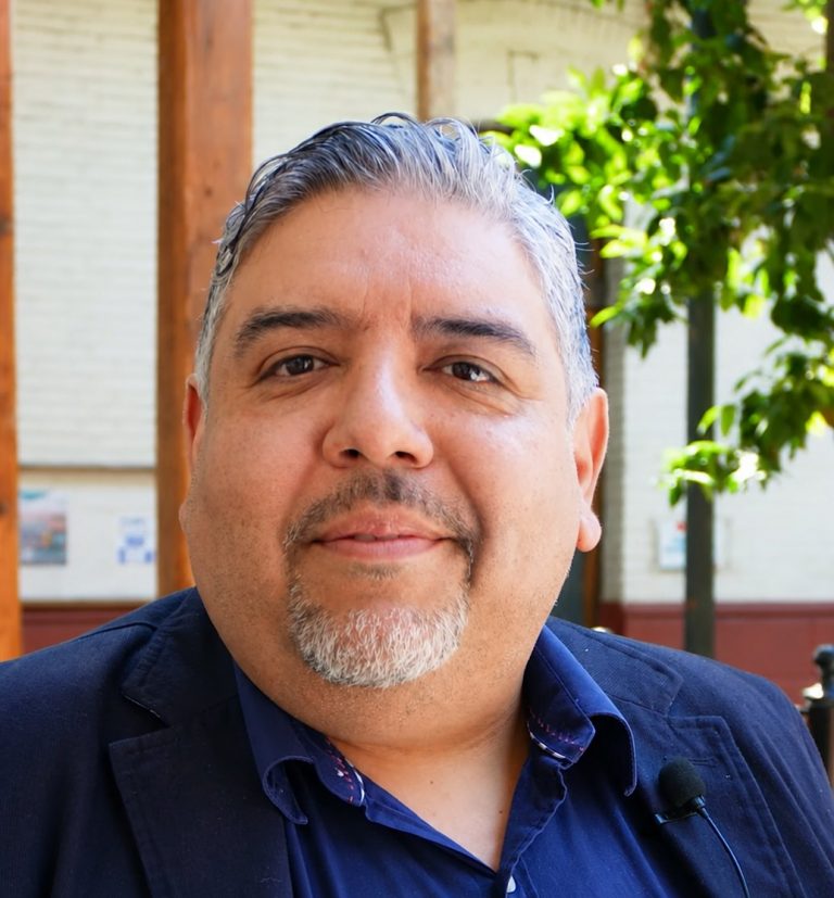 Fernando Ibáñez, ingeniero civil en Obras Civiles para Radio Usach